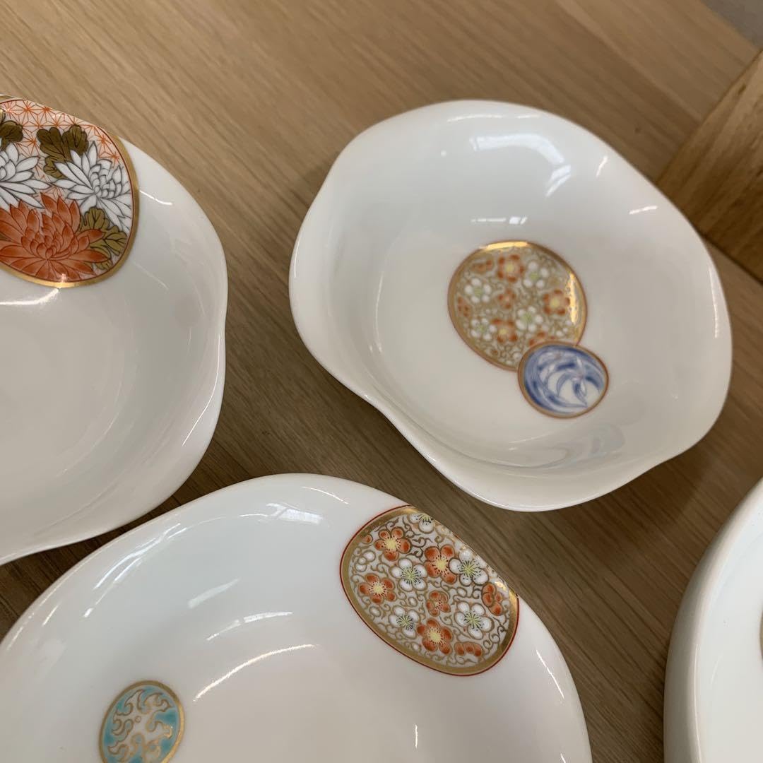 宮内庁御用達 深川製磁 寿赤絵 梅型 6号鉢 昭和レトロ アンティーク 宮内庁御用達 深川製磁 寿赤絵 梅型 6号鉢 昭和レトロ アンティーク 深川